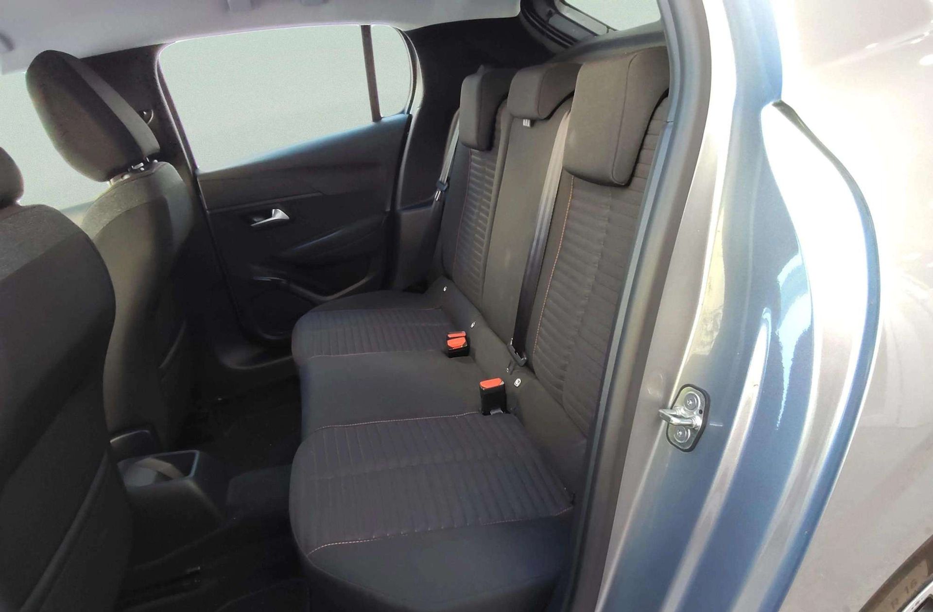 Peugeot 208 PureTech 100 Active - foto 10