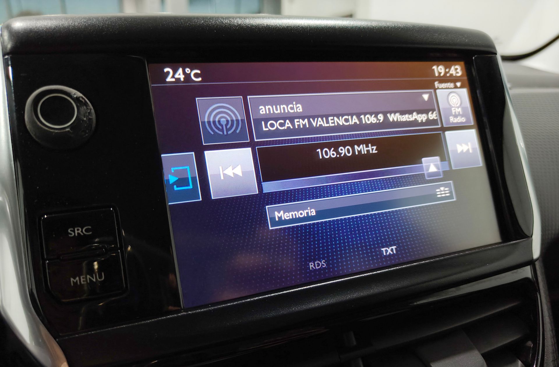Peugeot 2008 BlueHDi 100 Style - foto 31
