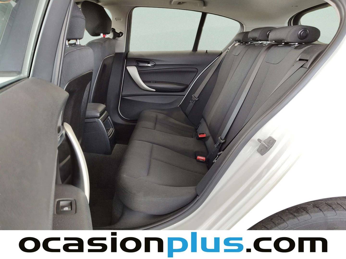 Foto asientos traseros BMW Serie 1 BMW Serie 1 116i (109 CV)