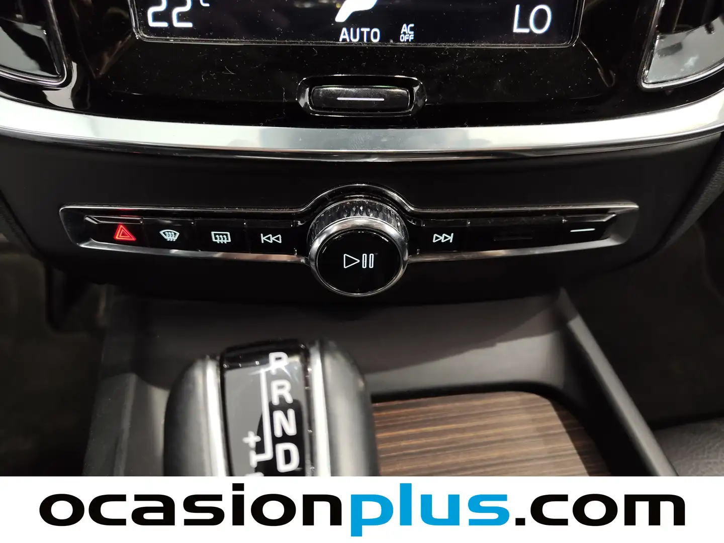 Foto Volvo V60 Cross Country Volvo V60 Cross Country D4 Pro Auto (190 CV)