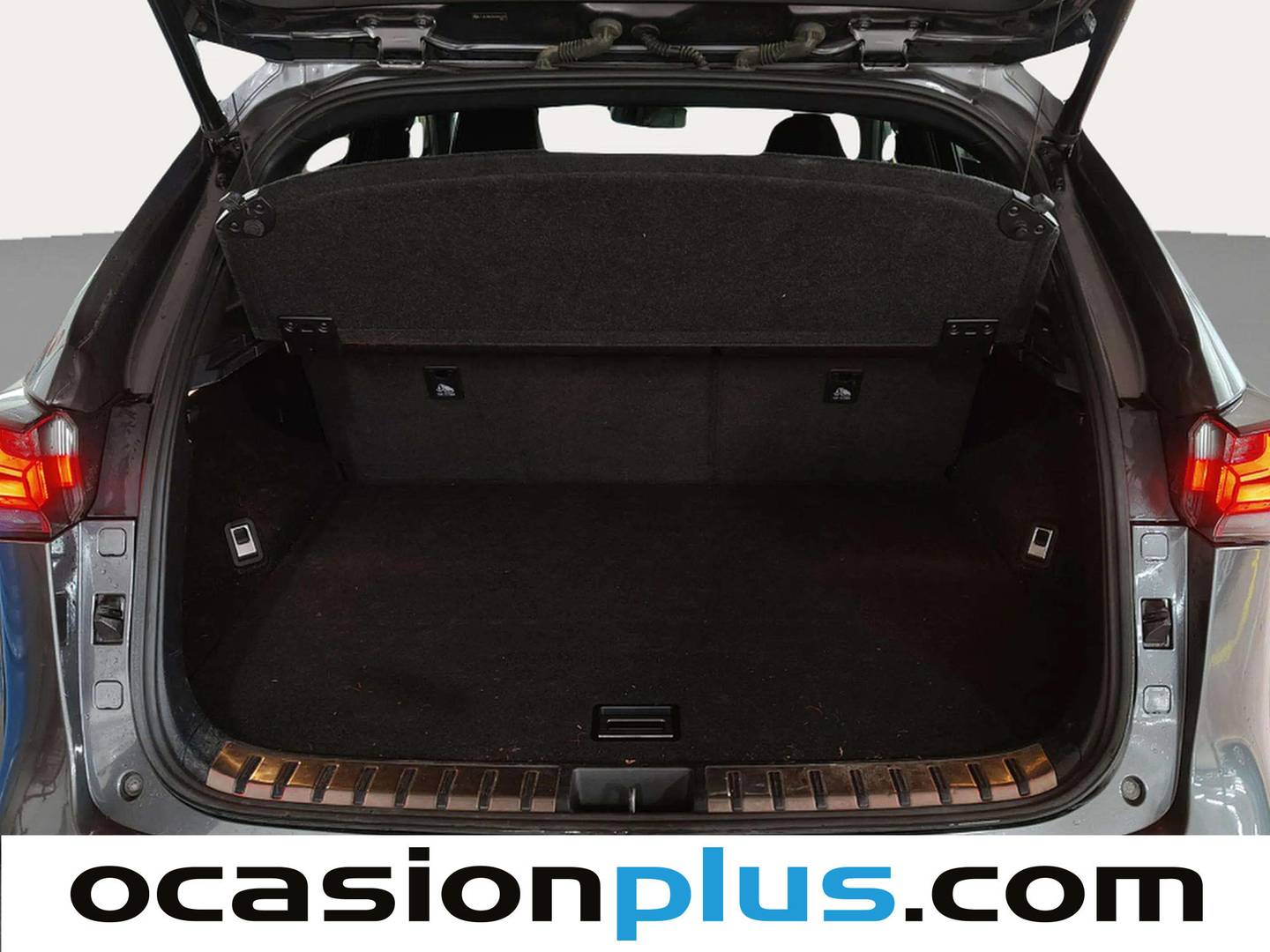 Fotos maletero Lexus NX Lexus NX 300h F Sport 4WD (197 CV)