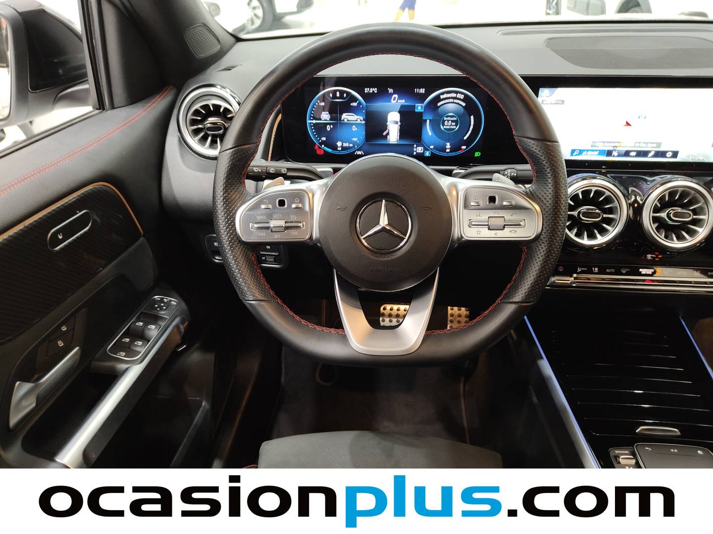 Foto Mercedes GLB Mercedes-Benz GLB 200 d 4Matic Pack AMG (150 CV)