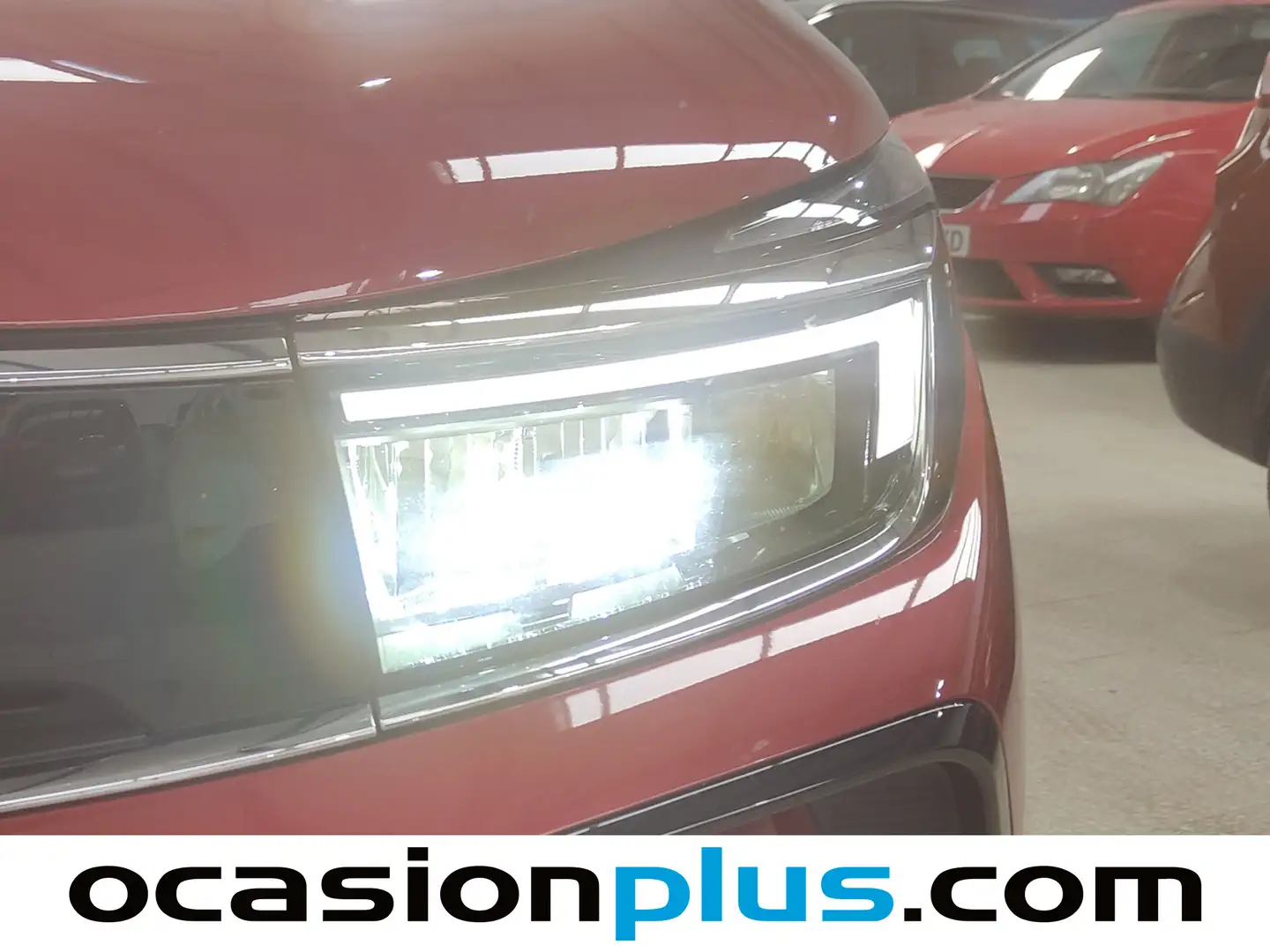 Foto Opel Grandland Opel Grandland 1.2T XHT Hybrid S&S GS eDCT6 (136 CV)