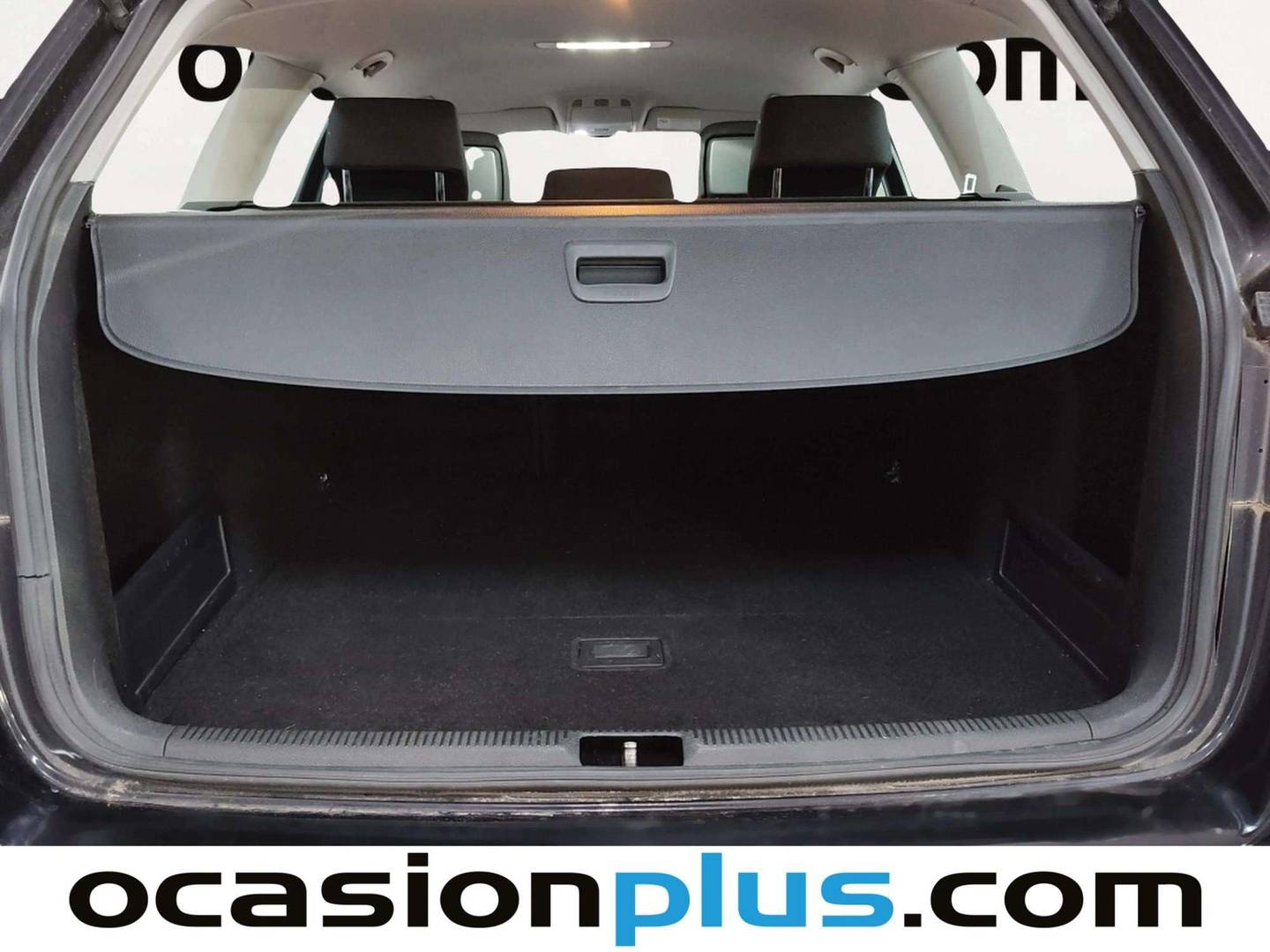 Fotos maletero Volkswagen Passat Volkswagen Passat Variant Advance 2.0 TDI BMT (140 CV) DSG