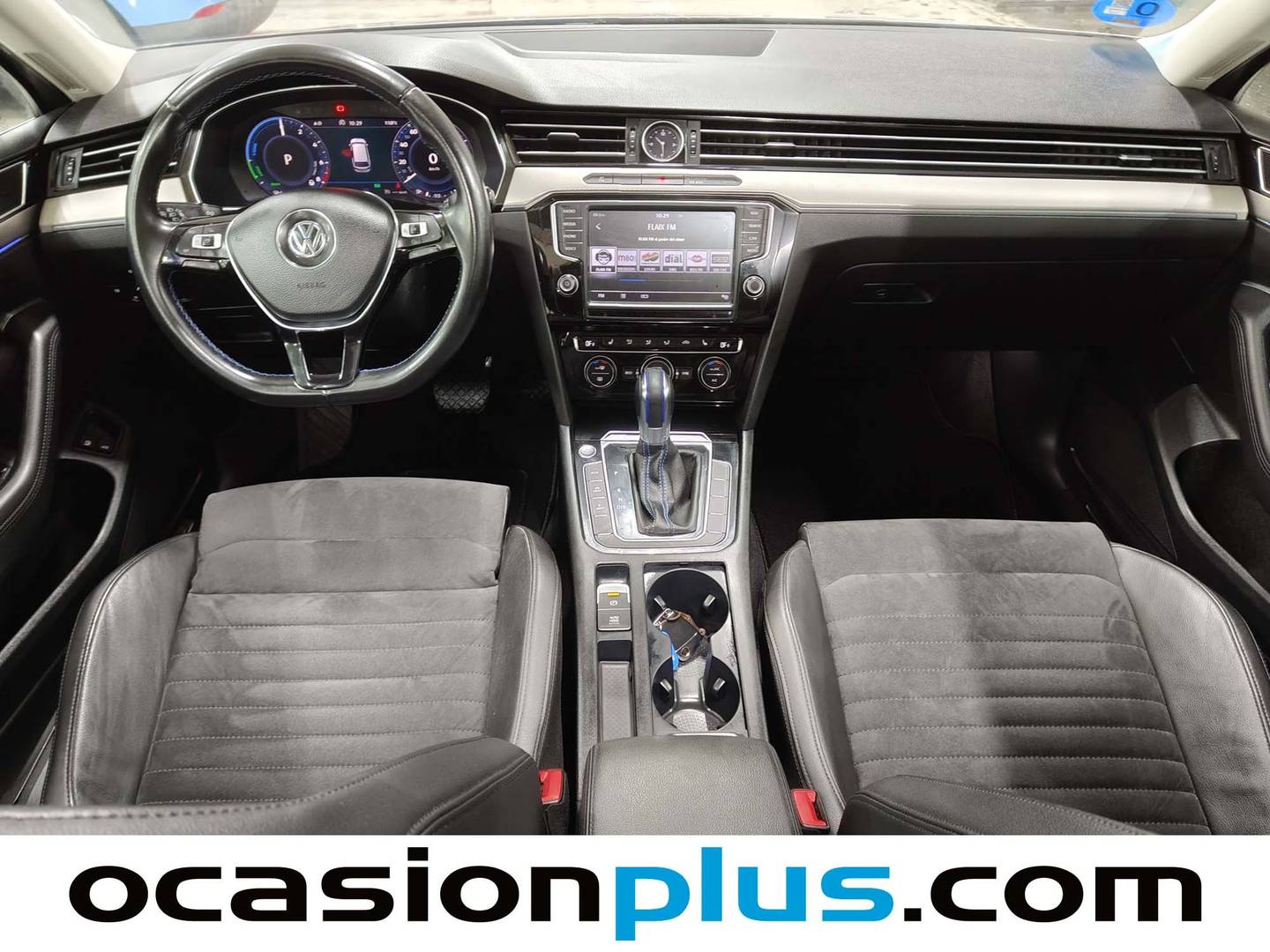 Foto Volkswagen Passat Volkswagen Passat Variant GTE 1.4 TSI e-Power (218 CV) DSG