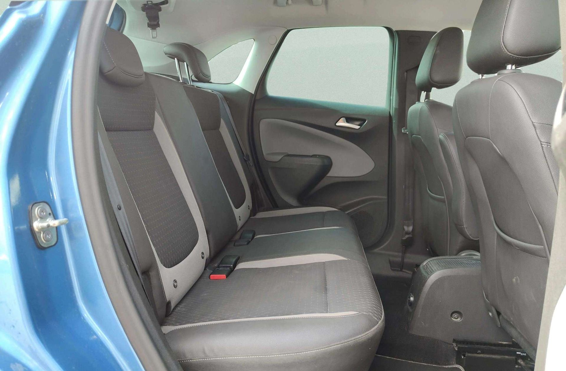 Opel Crossland 1.2 Turbo Excellence - foto 17