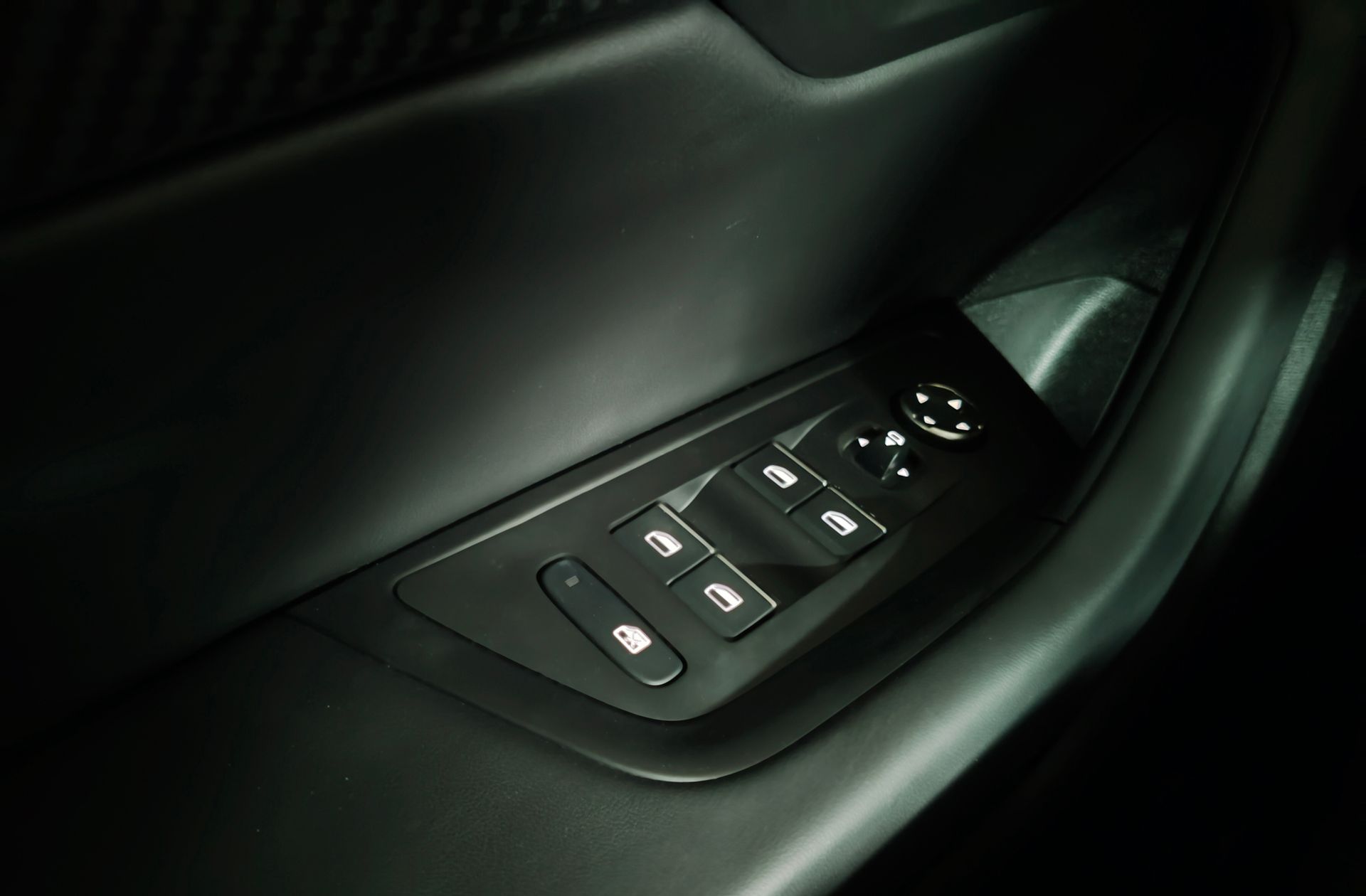 Peugeot 508 PureTech 180 Allure EAT8 - foto 44