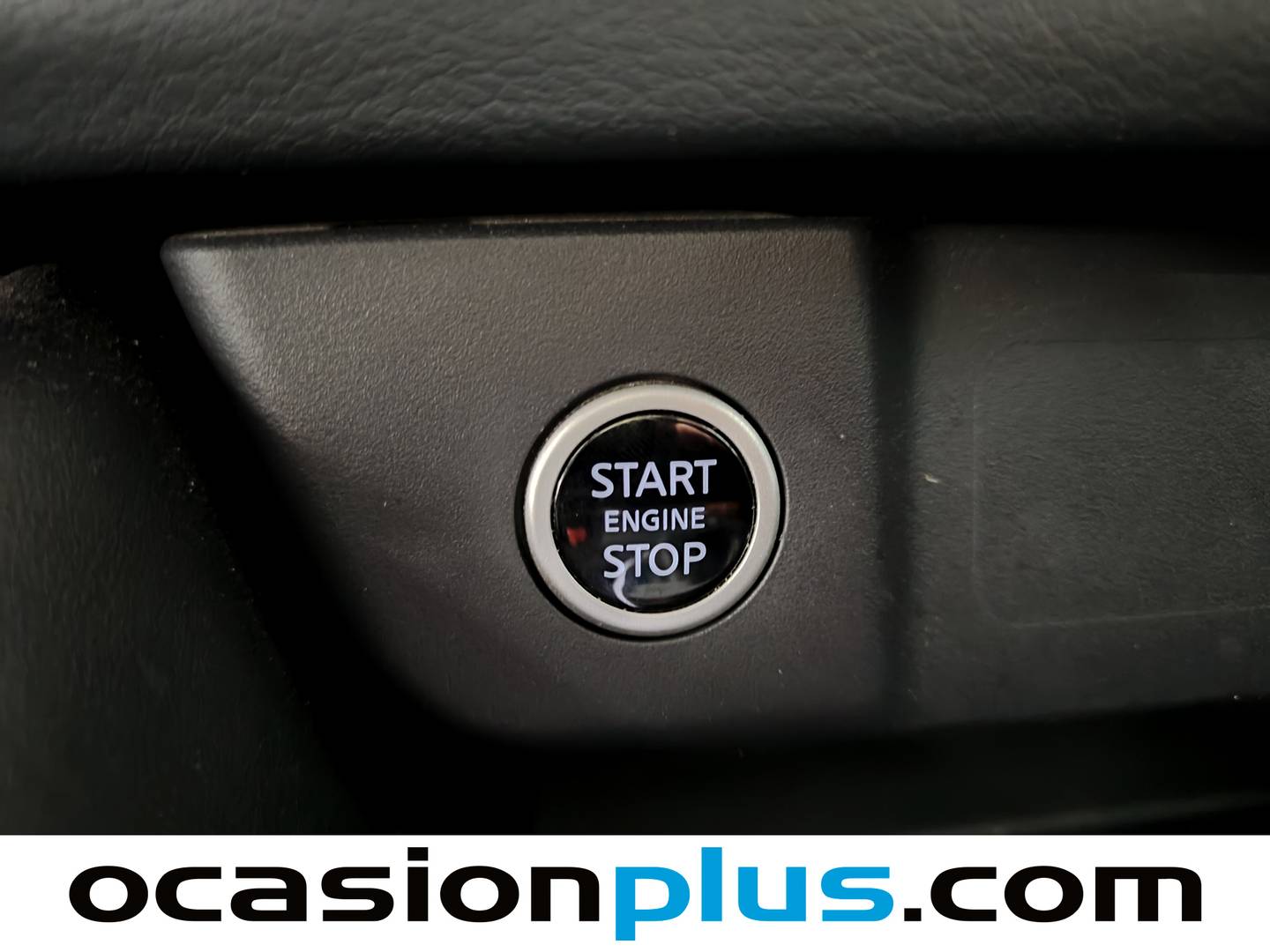 Foto Nissan QASHQAI Nissan Qashqai DIG-T 140 mHEV N-Connecta 4x2  (140 CV)