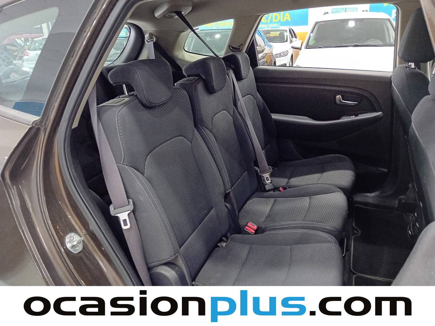 Foto KIA Carens Kia Carens 1.7 CRDi VGT Concept Eco-Dynamics (115 CV) 7 Plazas