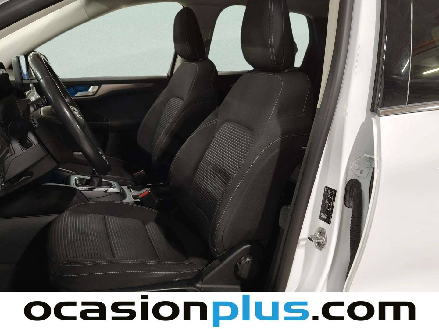Foto asientos delanteros Ford Kuga Ford Kuga 2.0 EcoBlue MHEV Trend (150 CV)