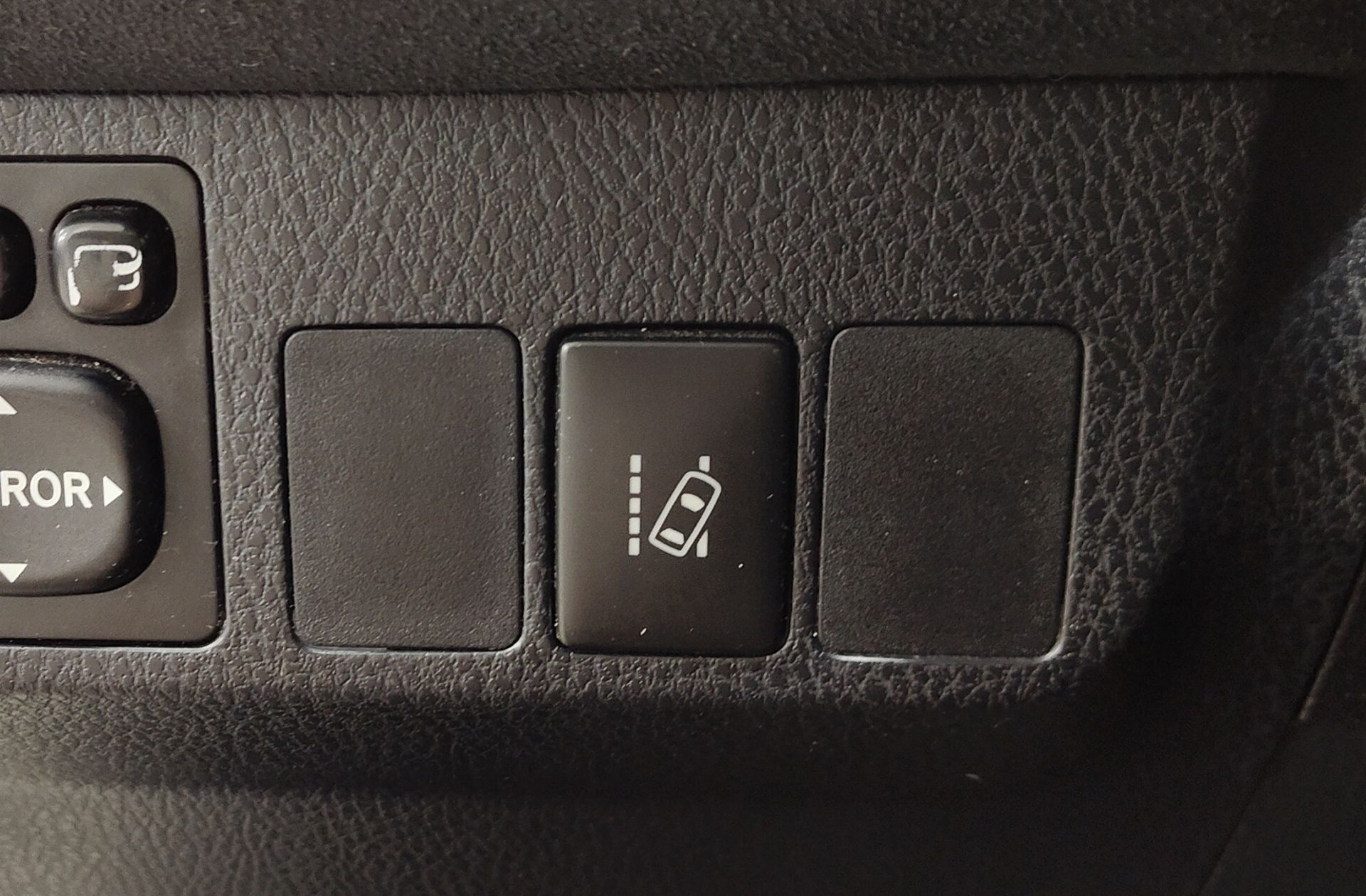 Toyota RAV4 2.5l hybrid Feel! 2WD - foto 24