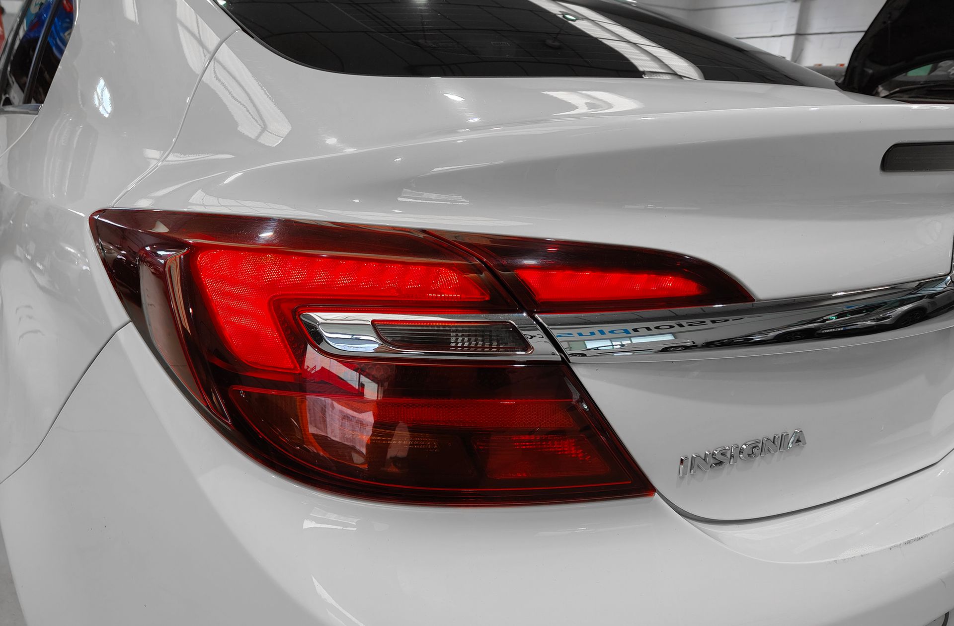 Opel Insignia 1.6 CDTI ecoFlex Excellence - foto 18