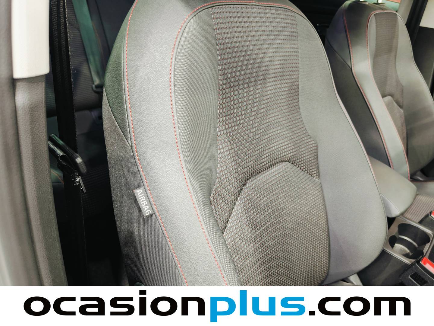 Extras y acabados del Seat León Seat León 1.5 TSI S&S FR  (150 CV)