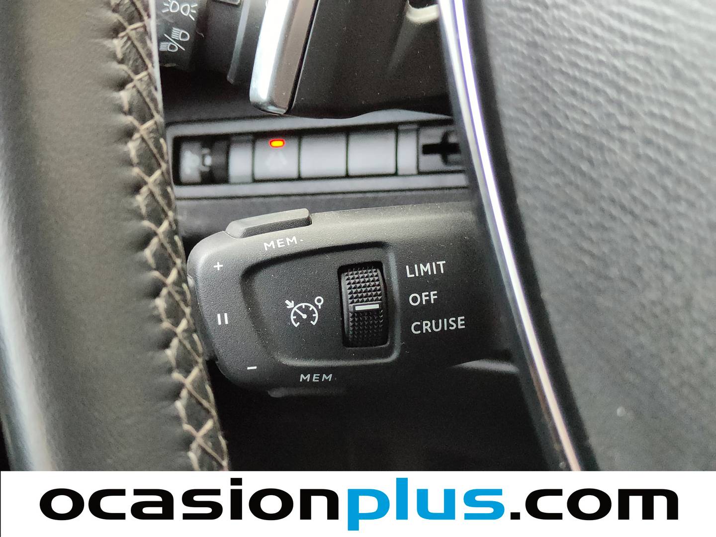 Foto Peugeot 3008 Peugeot 3008 BlueHDi 130 S&S Allure Pack EAT8 (130 CV)