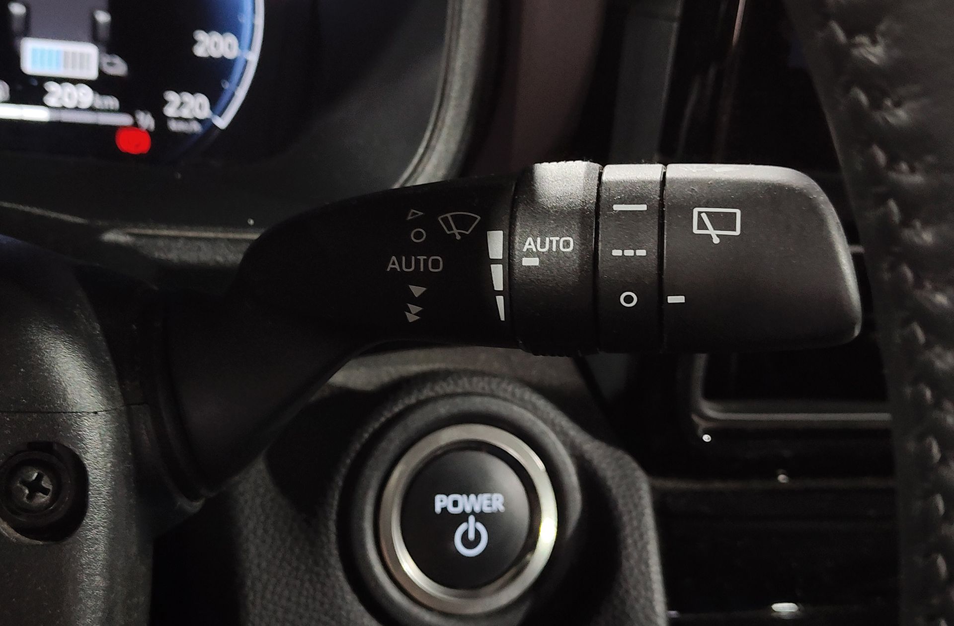 Toyota Yaris Cross 120H Style - foto 28