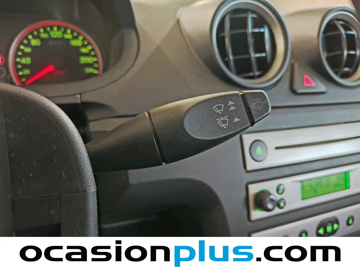 Foto Ford Fiesta Ford Fiesta 1.6 Trend Coupe (100 CV)