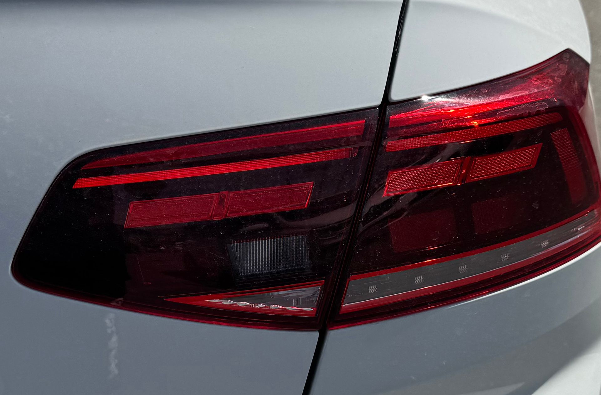Volkswagen Passat Business 2.0 TDI DSG - foto 17