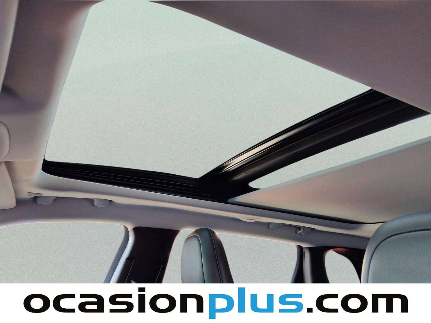 Extras y acabados del Jeep Cherokee Jeep Cherokee 2.2 CRD Overland 4WD 9AT (195 CV)