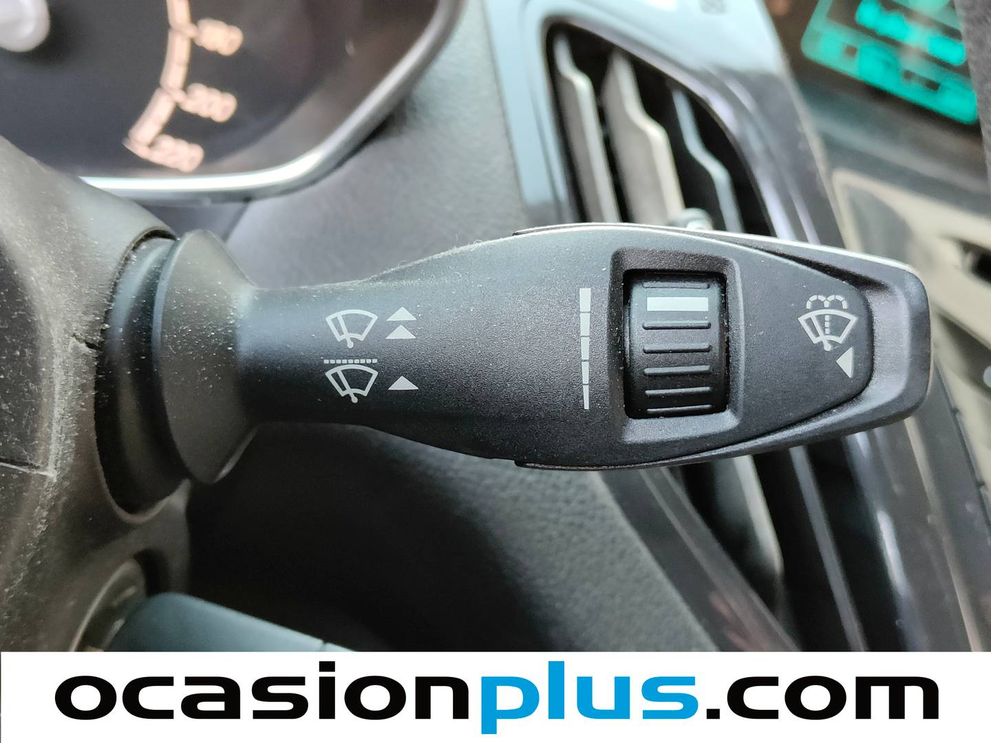 Ford Tourneo Courier Ford Tourneo Courier 1.5 TDCi Titanium (95 CV) de ocasión