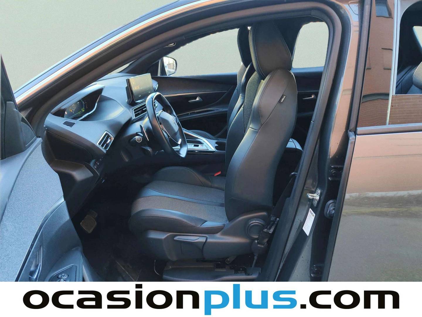 Foto Peugeot 3008 Hybrid Peugeot 3008 Hybrid 300 Allure Pack e-EAT8 (300 CV)