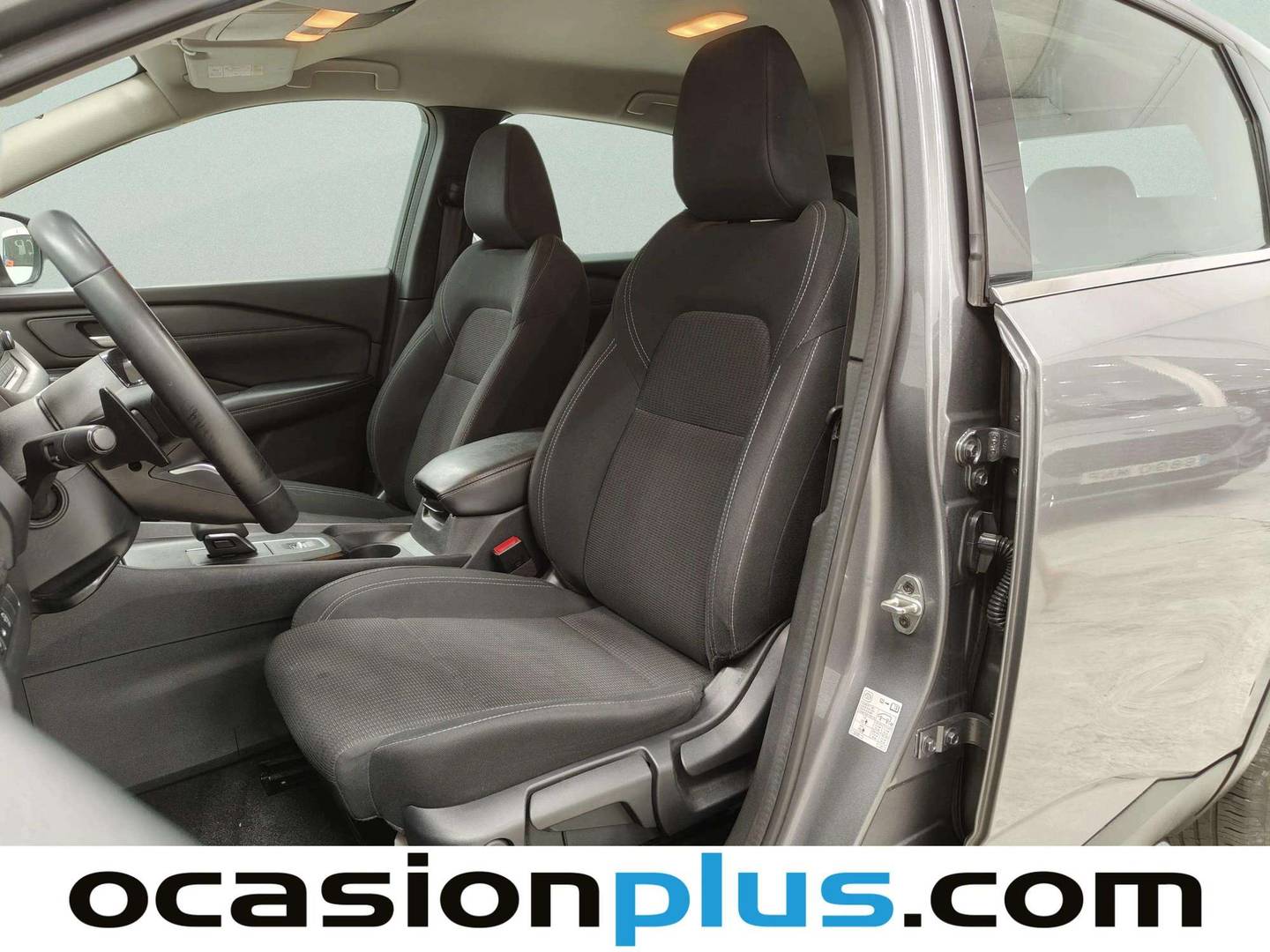 Foto asientos delanteros Nissan QASHQAI Nissan Qashqai DIG-T 158 mHEV Acenta Xtronic (158 CV)