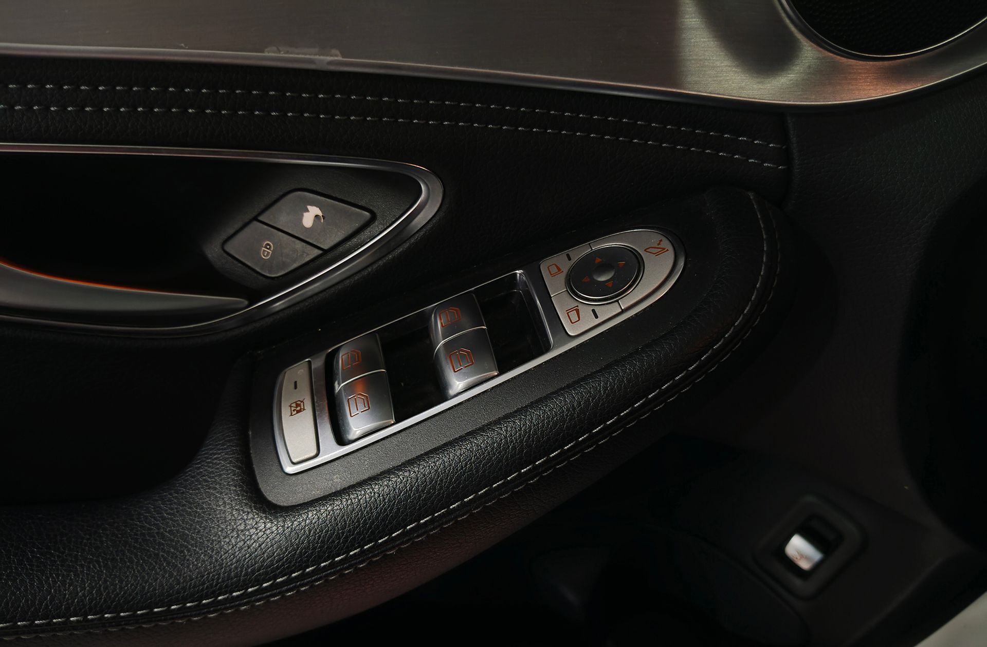 Mercedes-Benz Clase C 200 - foto 36