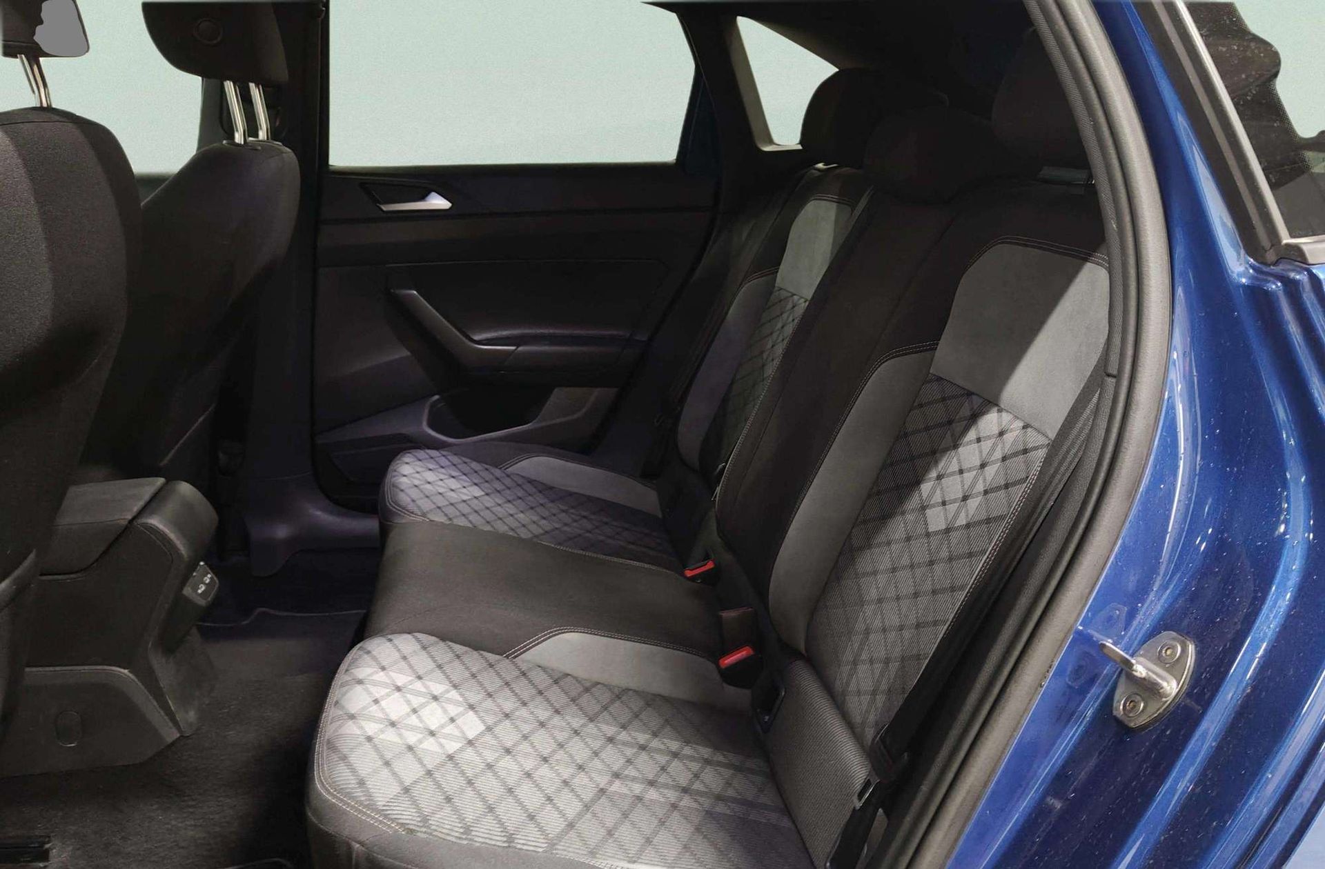 Volkswagen Taigo R-Line 1.0 TSI - foto 14