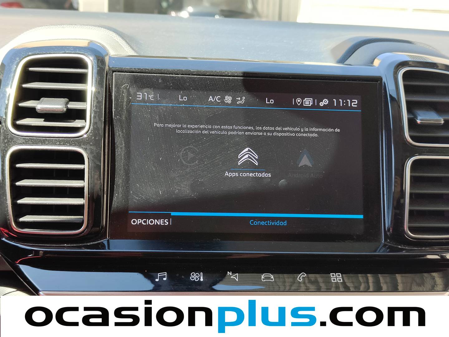 Equipamiento del Citroën C5 Aircross Citroën C5 Aircross PureTech 130 S&S Live Pack (131 CV)