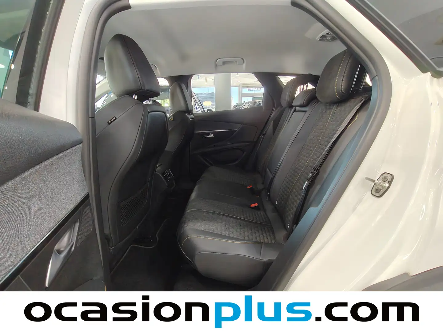 Foto Peugeot 3008 Peugeot 3008 BlueHDi 130 S&S Roadtrip EAT8 (130 CV)