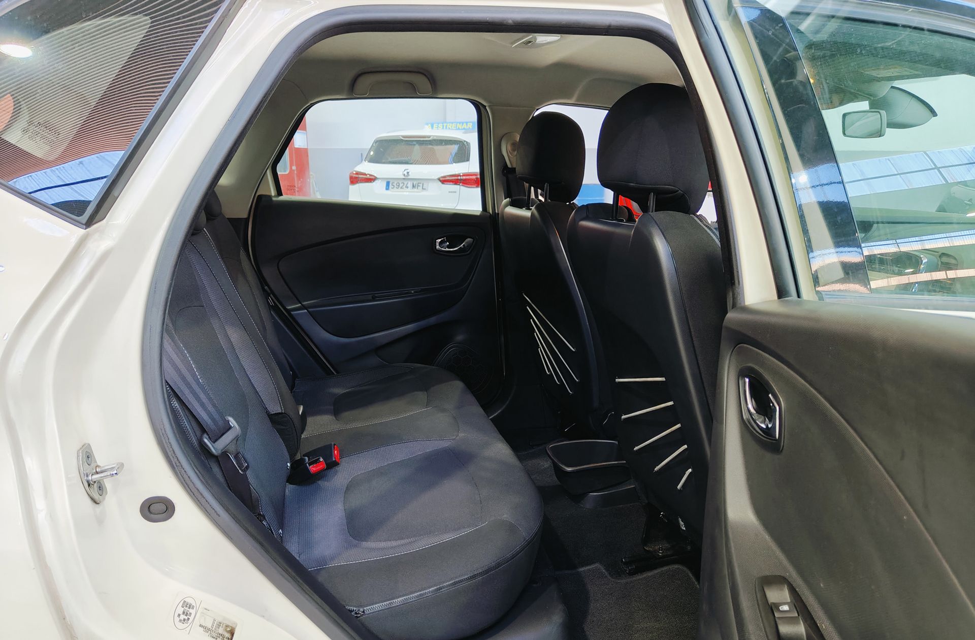 Renault Captur Zen Energy TCe EDC - foto 16