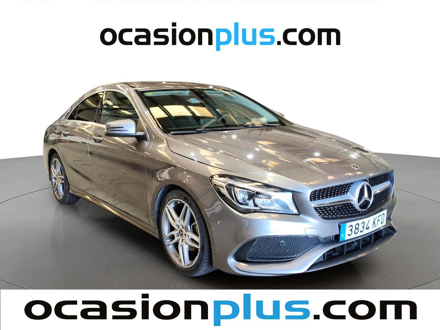 Foto delantera Mercedes CLA Mercedes-Benz CLA 200 d (136 CV) Pack AMG derecha