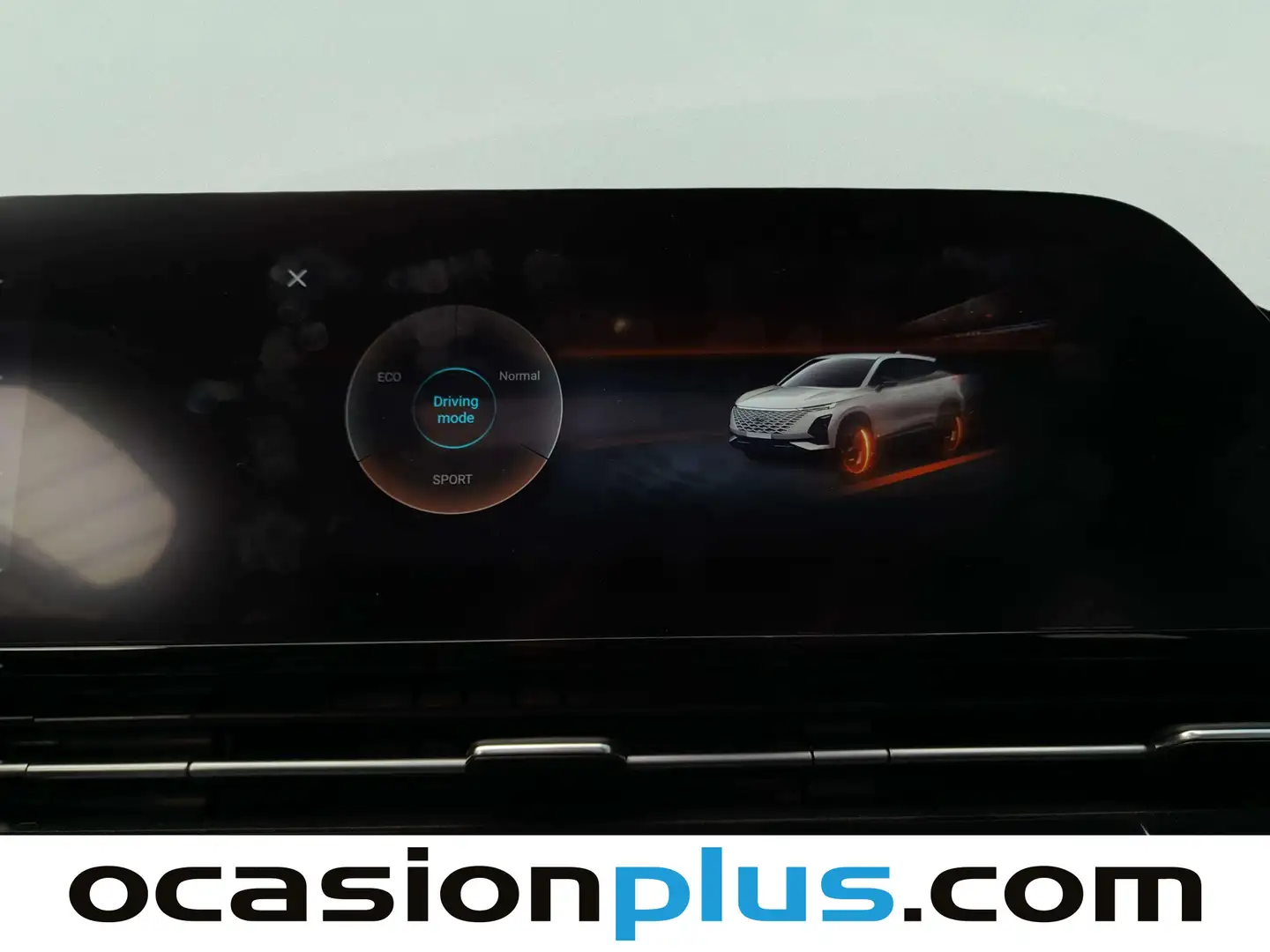 Foto OMODA 5 Omoda 5 1.6 T-GDI Premium DCT  (185 CV)