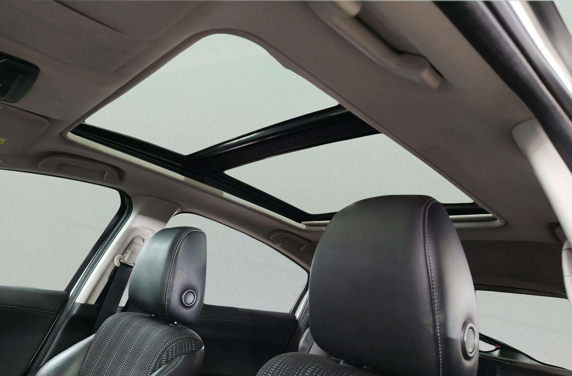 Honda HR-V 1.6 i-DTEC Executive - foto 6
