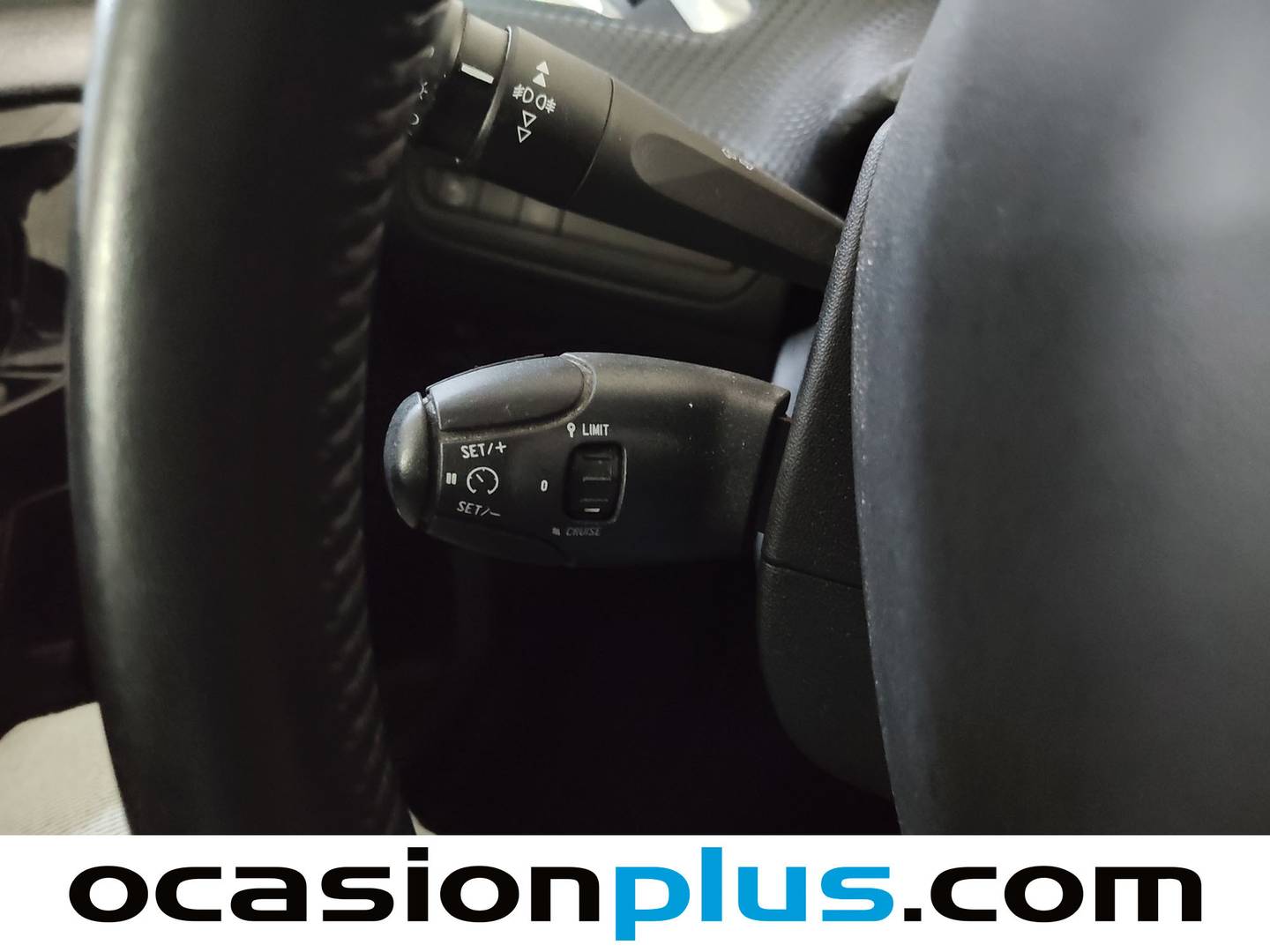 Peugeot 2008 Peugeot 2008 BlueHDi 100 Signature (100 CV) de ocasión