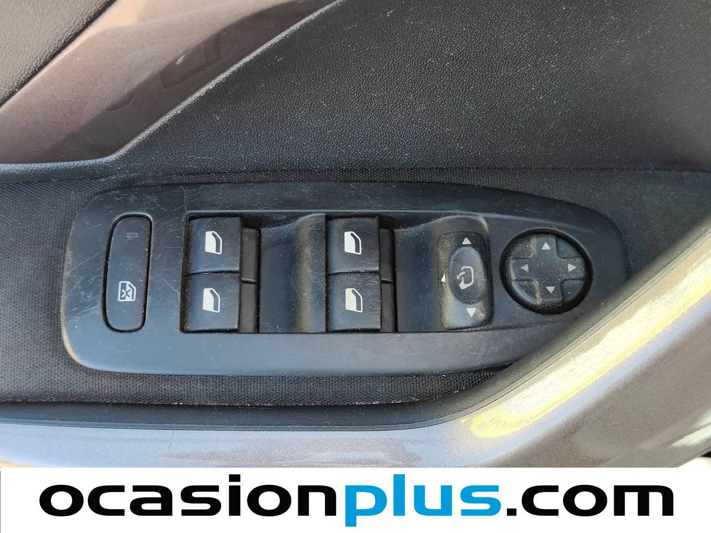 Peugeot 2008 Peugeot 2008 VTI 82 Active (82 CV) gasolina