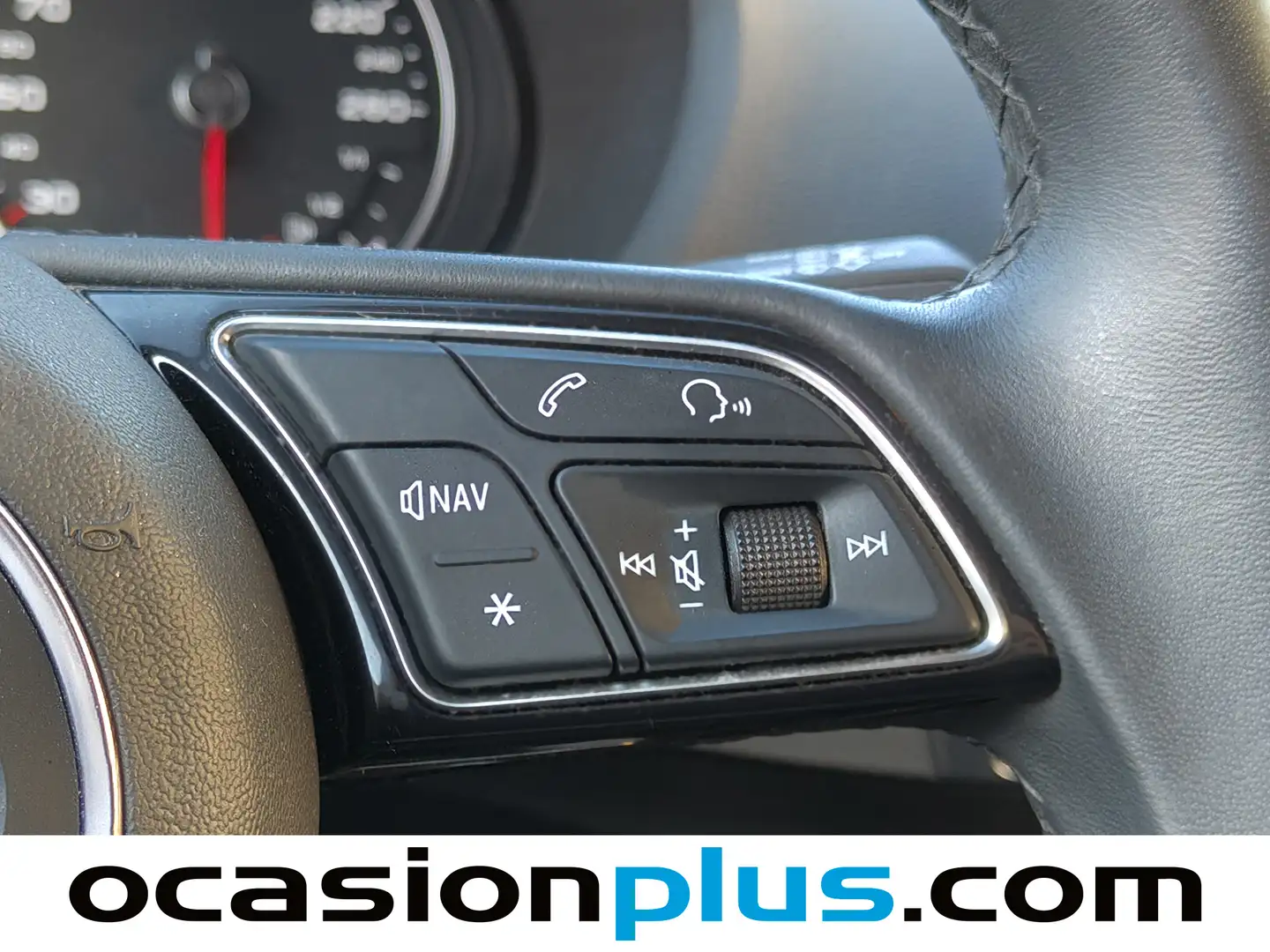 Foto Audi Q2 Audi Q2 Advanced 30 TDI  (116 CV)