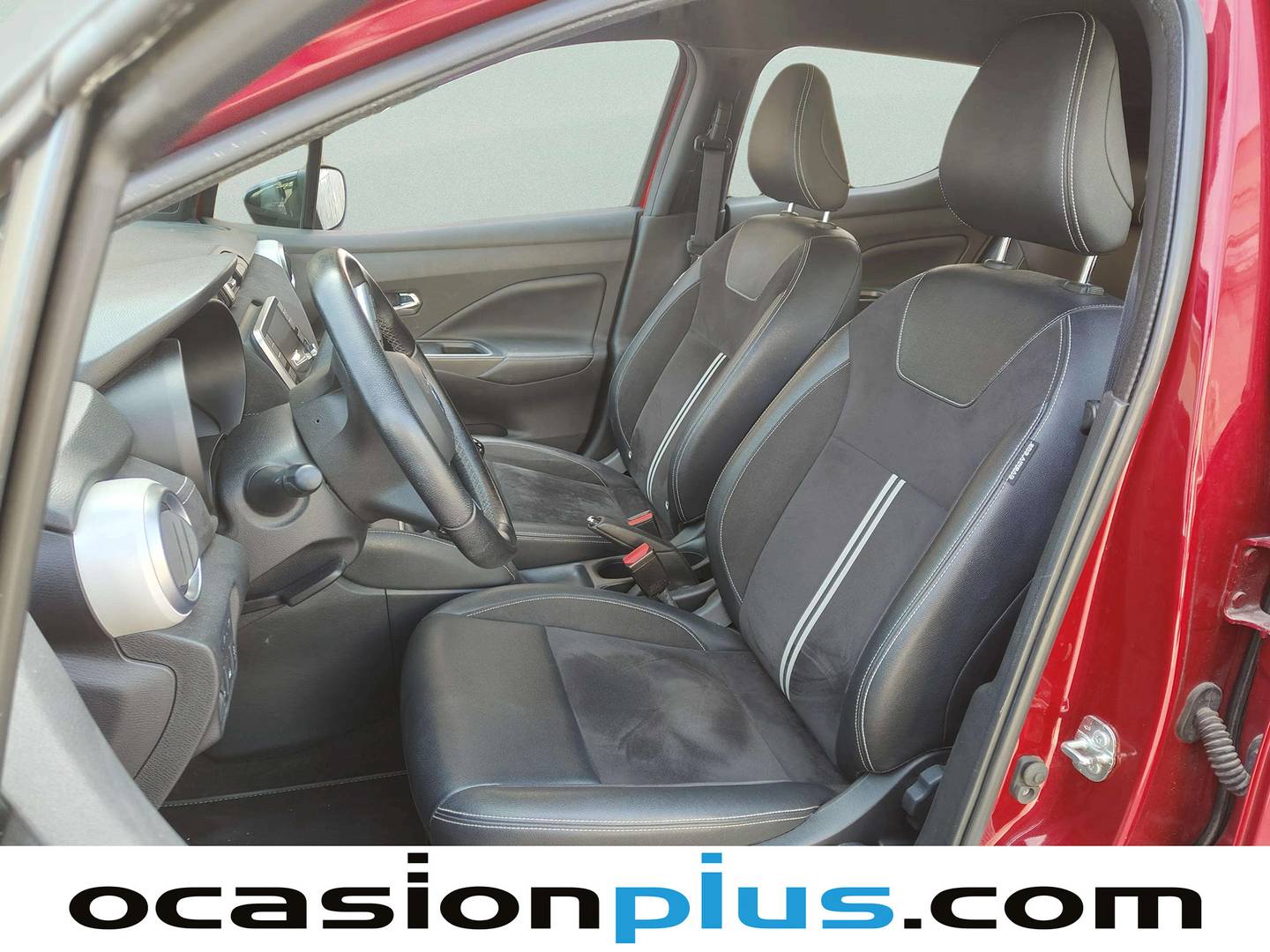 Foto asientos delanteros Nissan Micra Nissan Micra IG-T N-Sport  (92 CV)