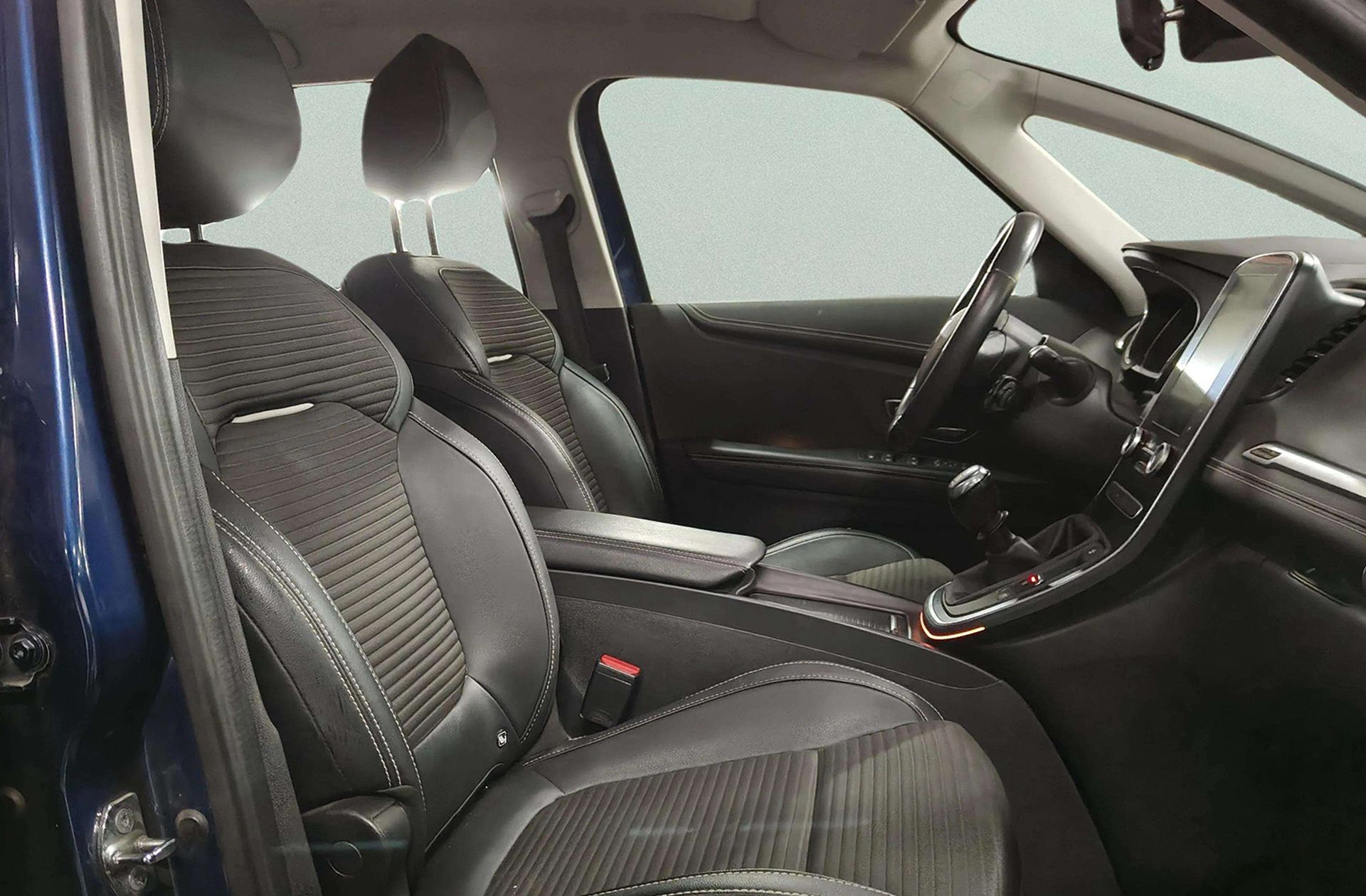 Renault Grand Scénic Zen TCe 7 plazas - foto 22