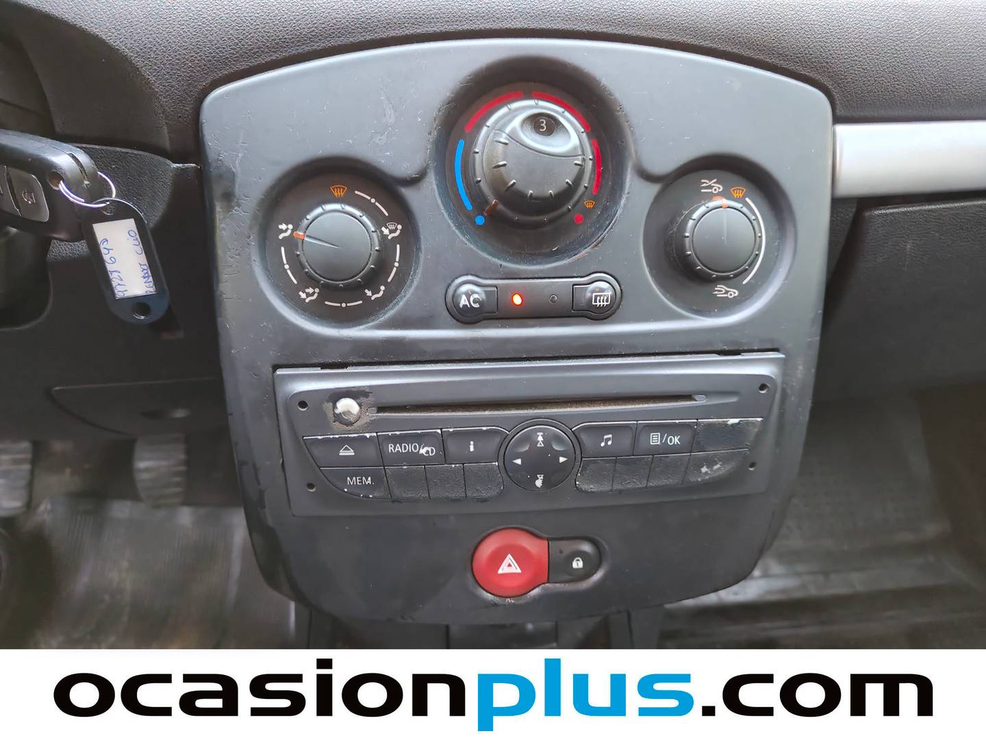 Renault Clio Renault Clio Expression 1.2 16v (75 CV) al mejor precio
