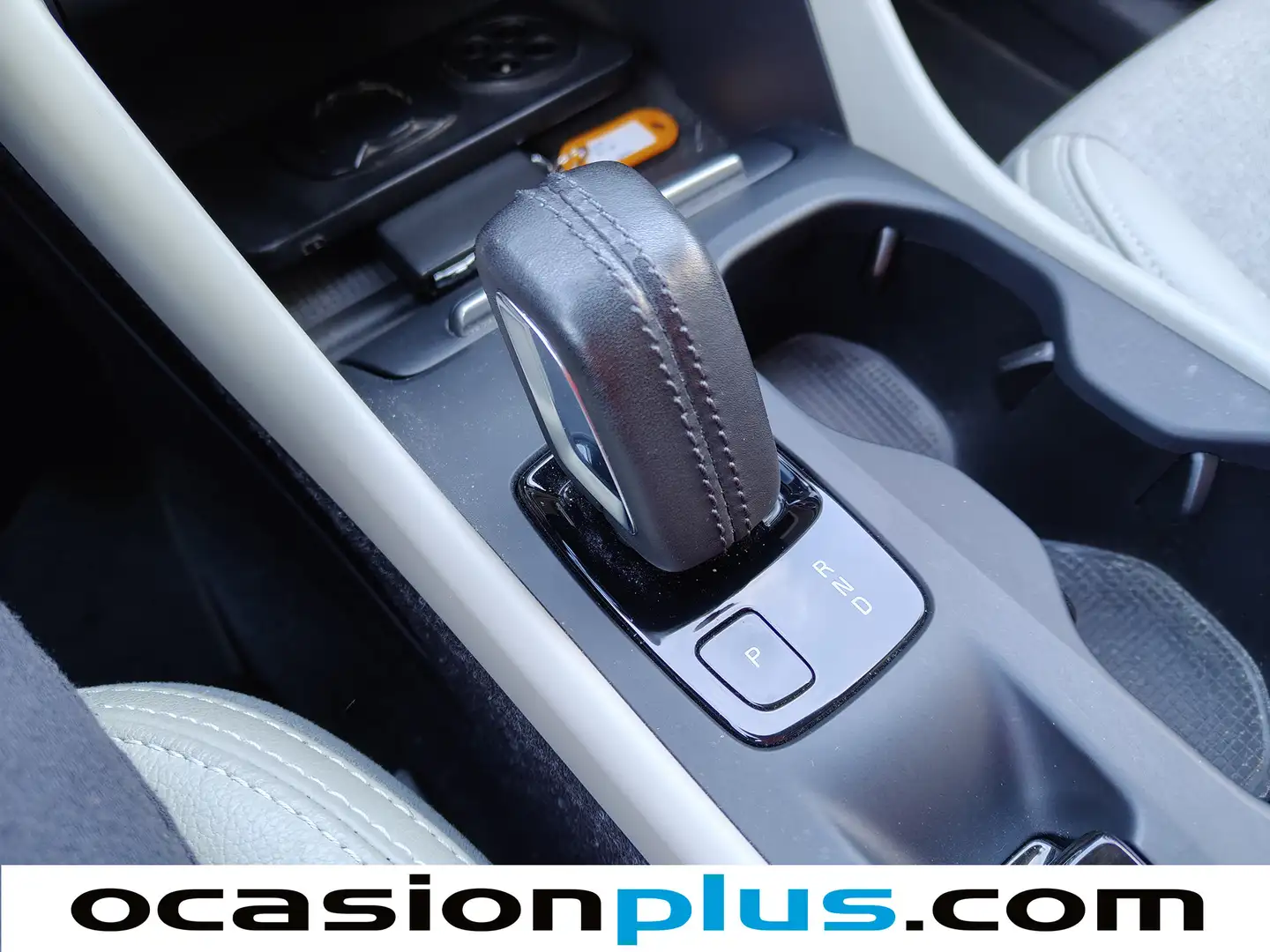 Foto Volvo XC40 Volvo XC40 T3 Business Plus Auto (163 CV)