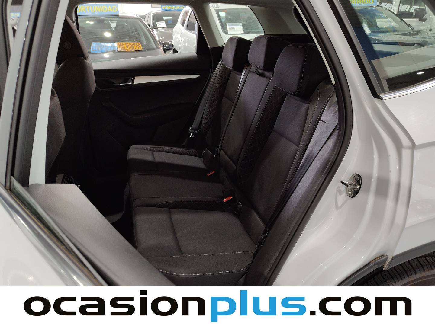 Foto asientos traseros Skoda Karoq Skoda Karoq 1.5 TSI ACT Ambition DSG (150 CV)