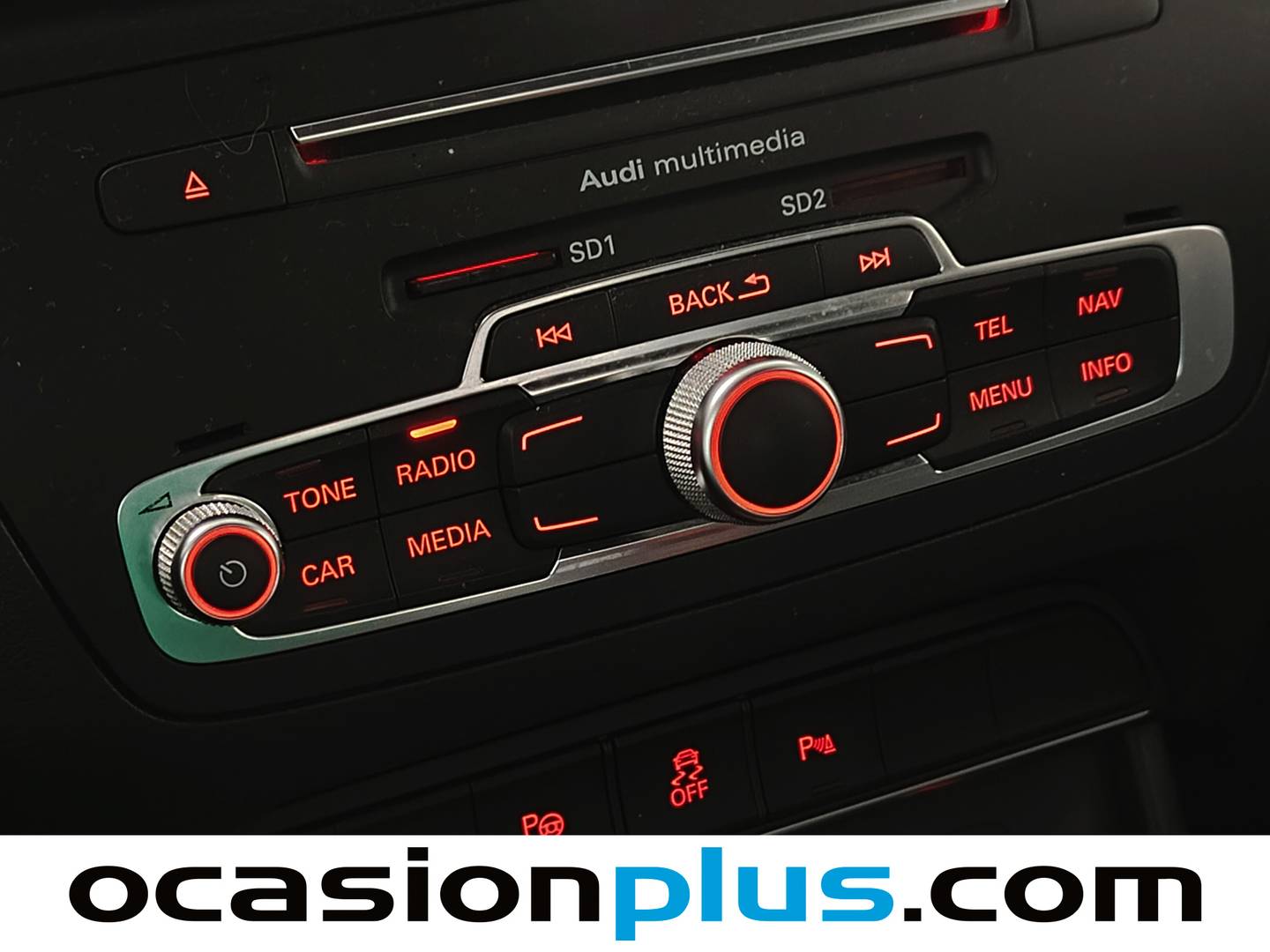 Foto Audi Q3 Audi Q3 Black line edition 2.0 TDI (150 CV) Paquete S-line