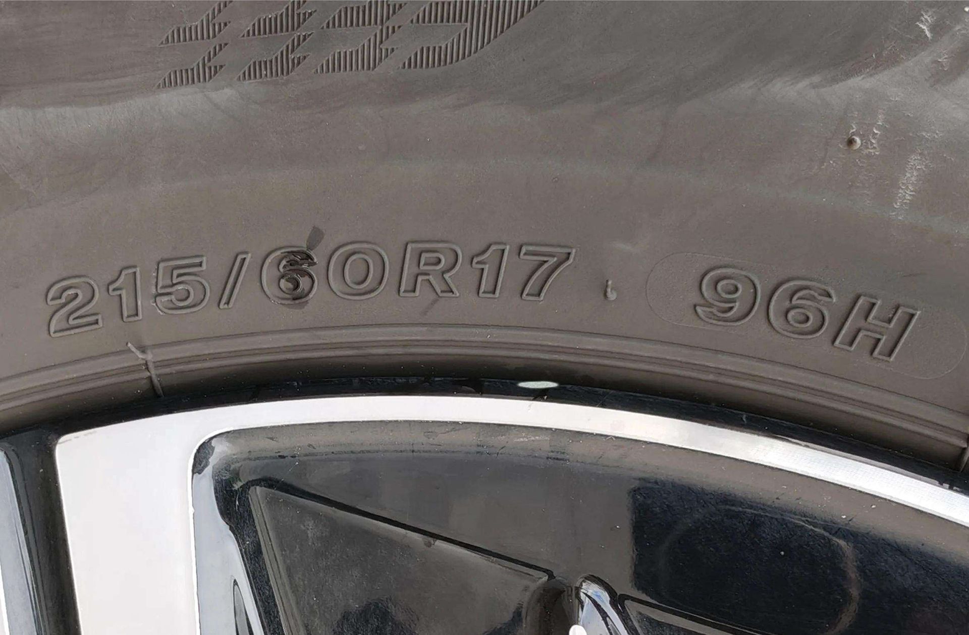 Nissan Juke DIG-T N-Connecta 4x2 DCT - foto 39