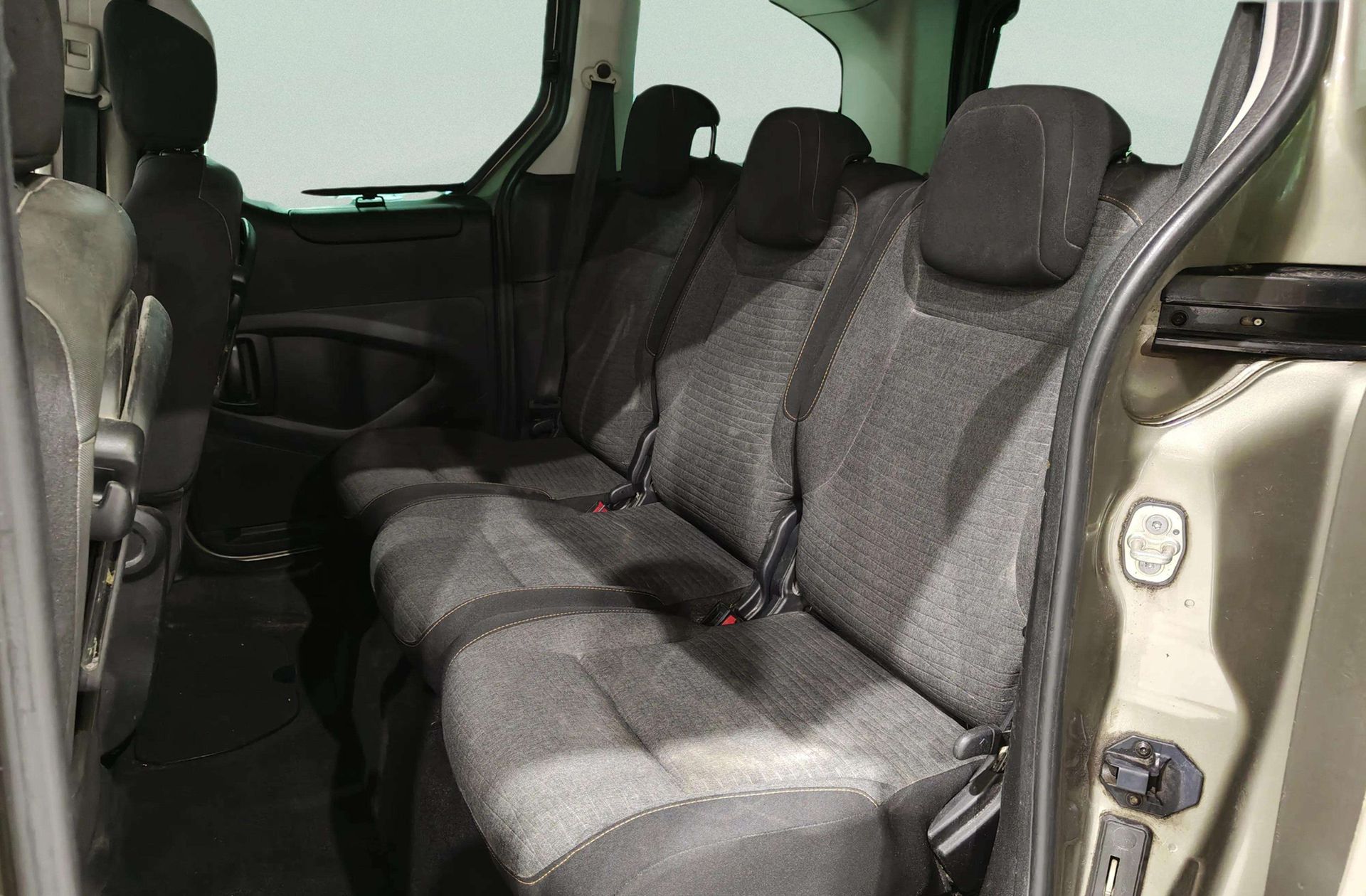 Citroën Berlingo Combi BlueHDi 100 Multispace 20 Aniversario - foto 12