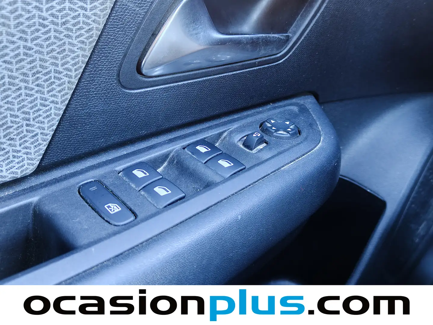 Foto Citroën C4 Citroen C4 PureTech 130 S&S 6v Feel Pack (130 CV)