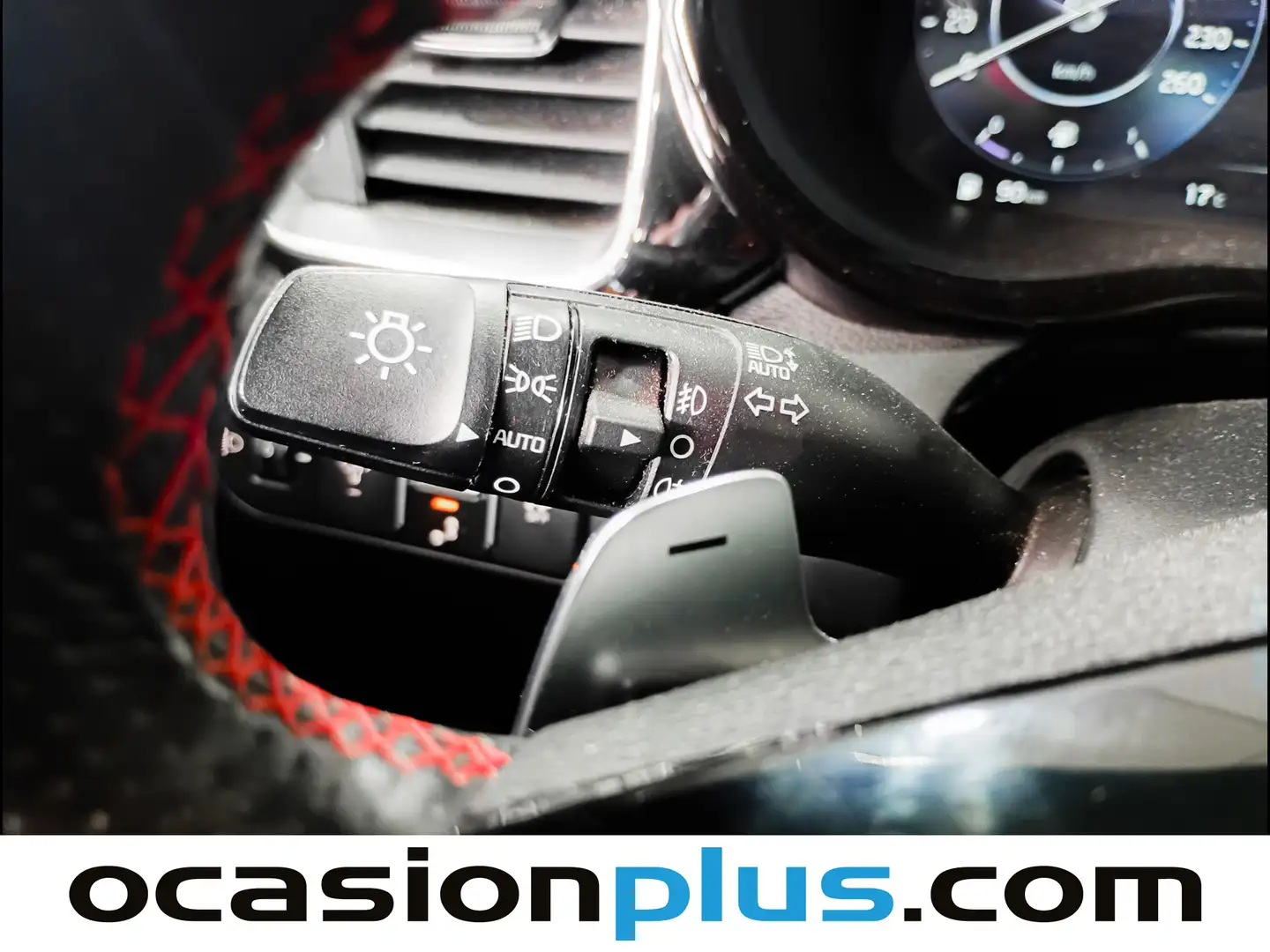 Foto KIA Ceed Kia Ceed 1.6 T-GDi GT DCT (204 CV)