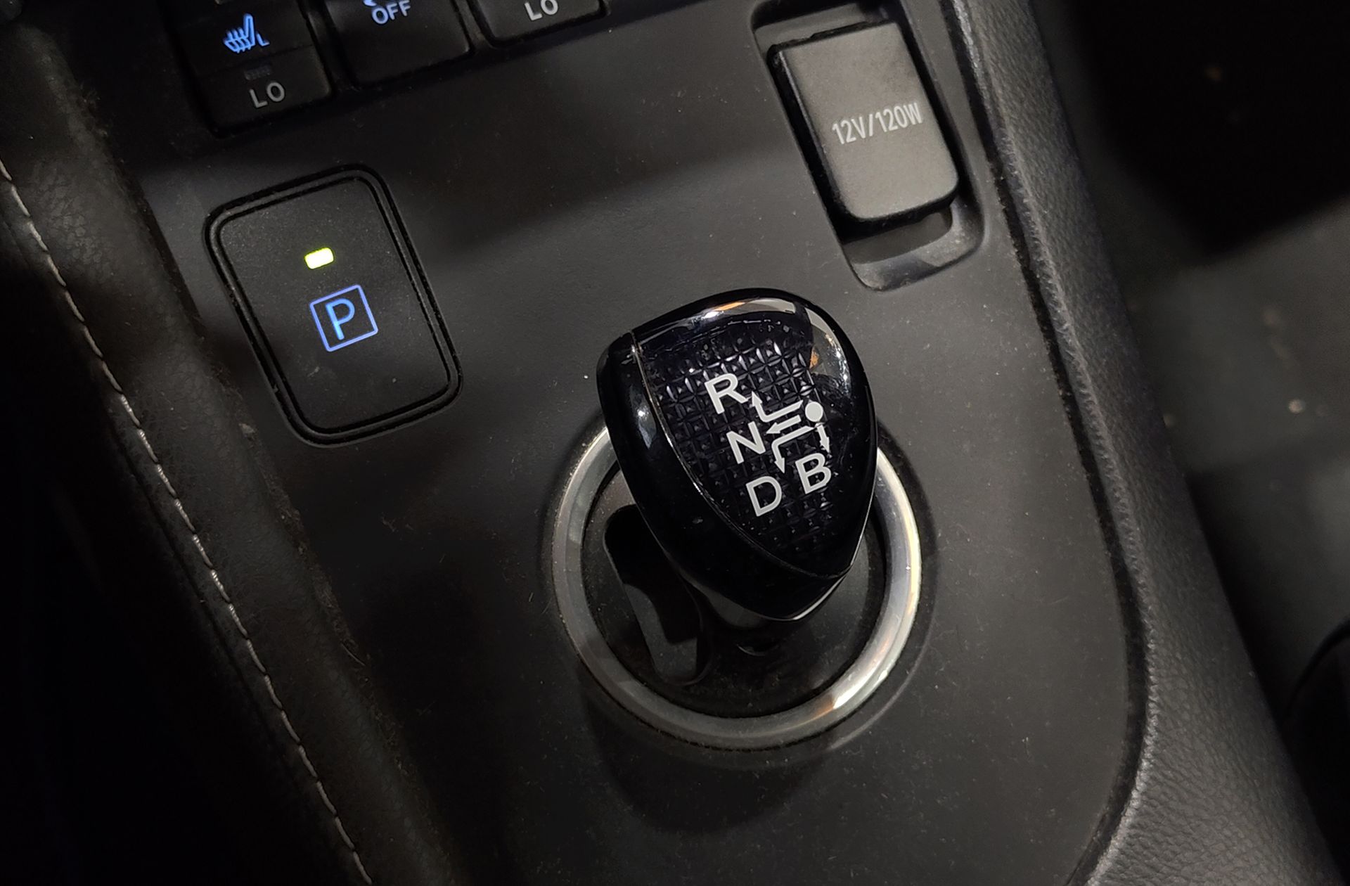 Toyota Auris 140H Hybrid Advance - foto 5