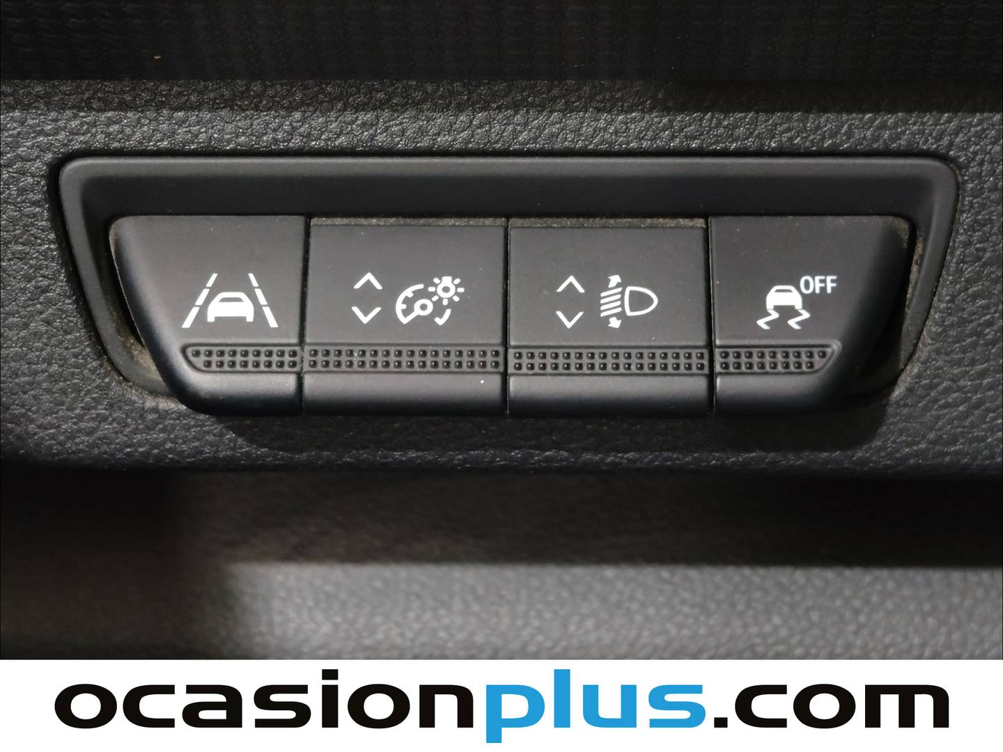 Equipamiento del Renault Kangoo Combi Renault Kangoo Combi Combi Authentic blue dCi (95 CV)