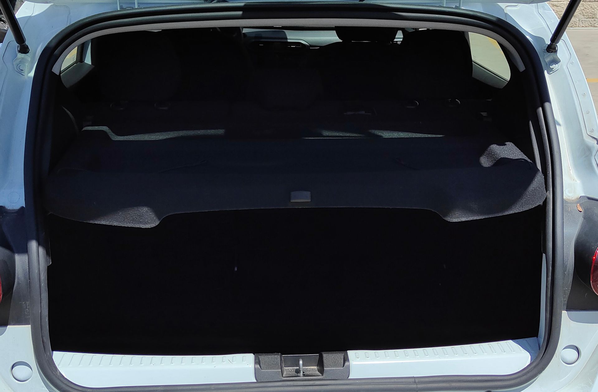 Dacia Sandero Essential TCe - foto 14