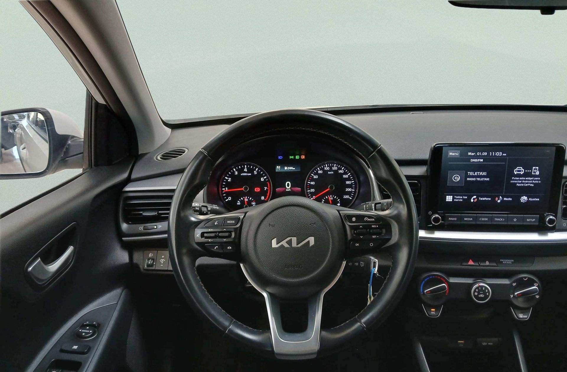 Kia Stonic 1.0 T-GDi MHEV iMT Concept - foto 19